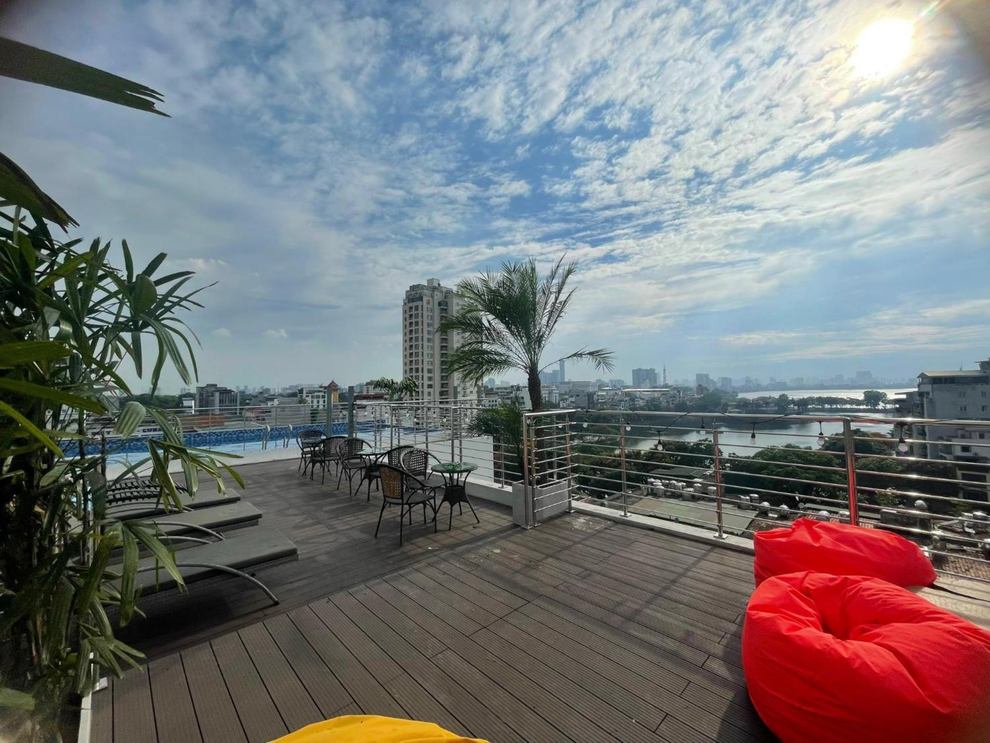 Luxe Paradise Premium Hotel Hanoi Esterno foto