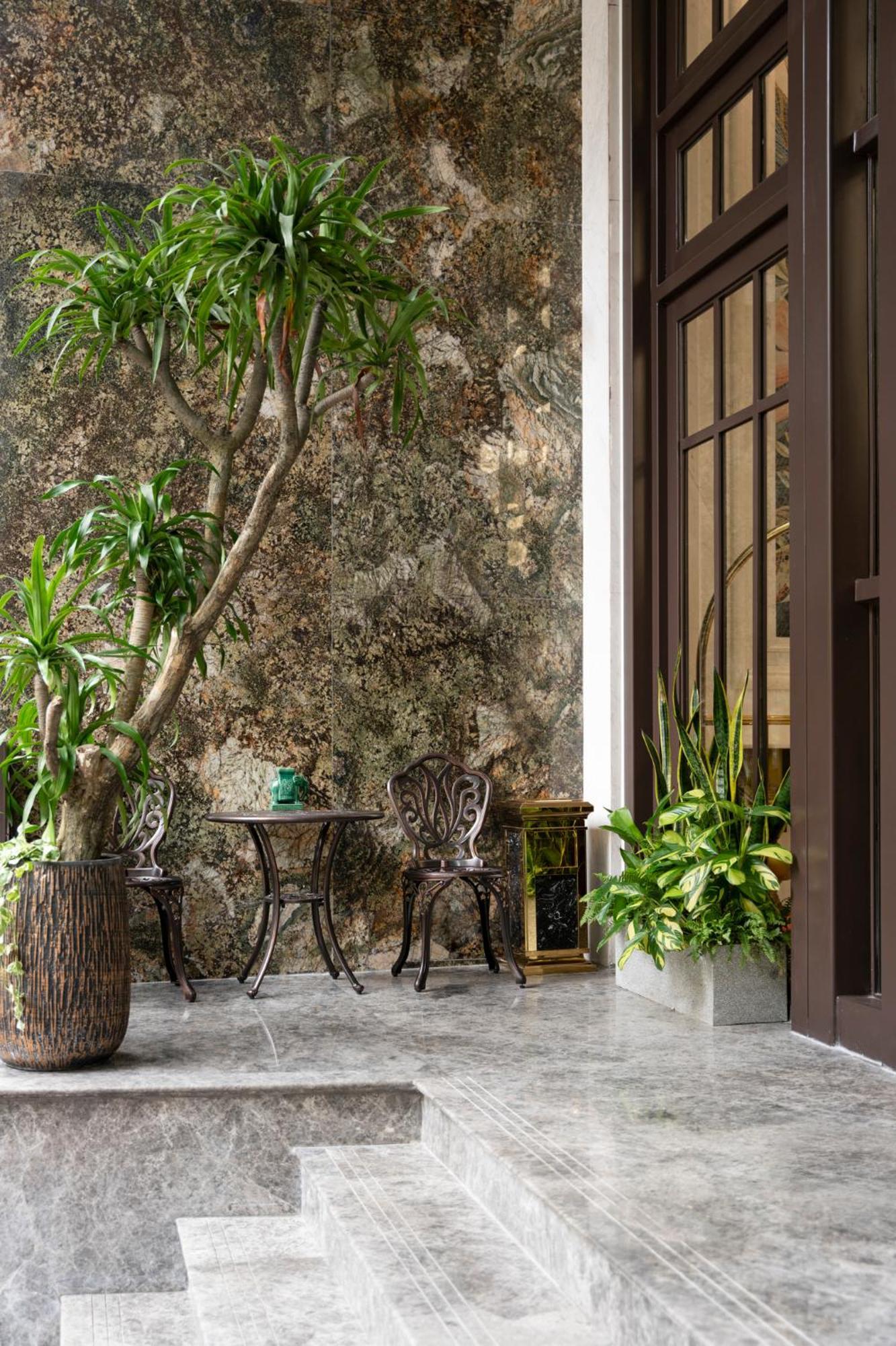 Luxe Paradise Premium Hotel Hanoi Esterno foto