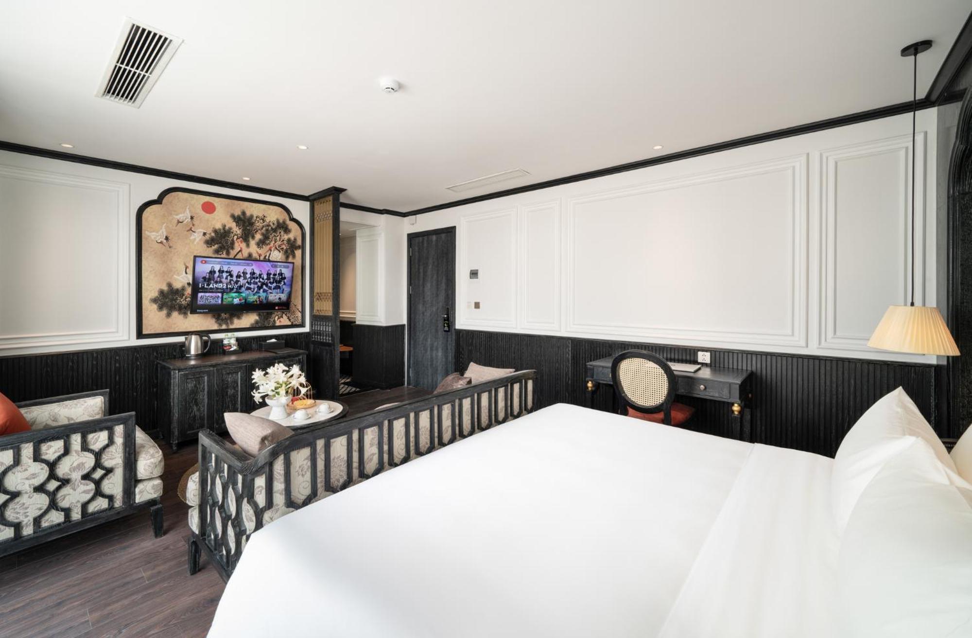Luxe Paradise Premium Hotel Hanoi Esterno foto