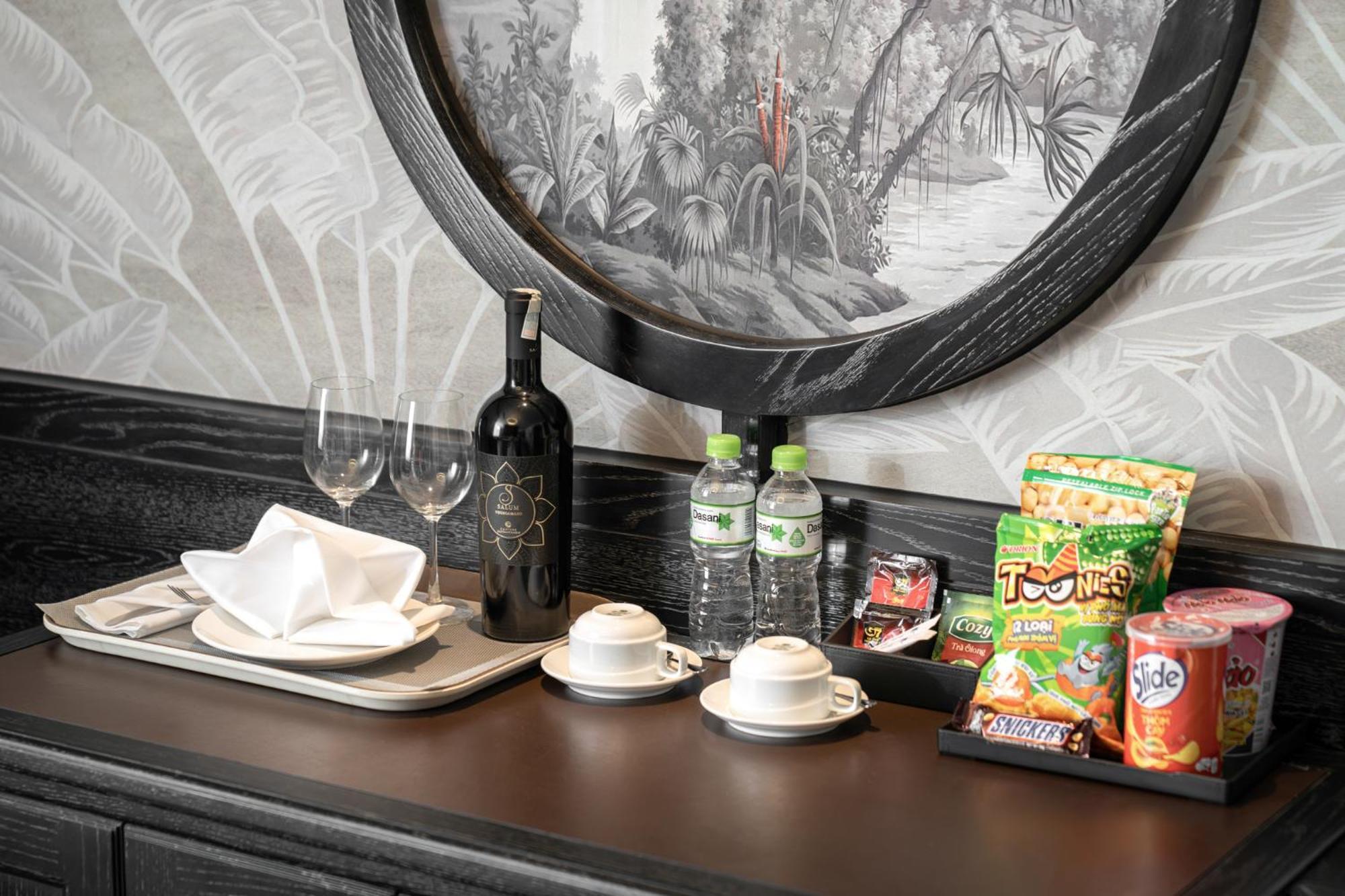 Luxe Paradise Premium Hotel Hanoi Esterno foto
